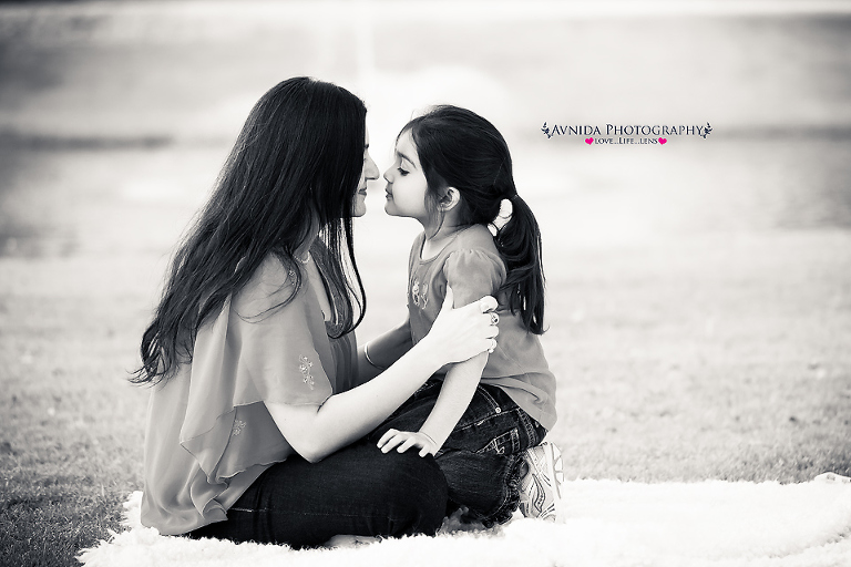mommy and me - nosey kisses