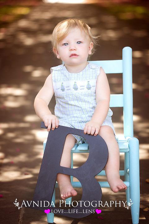 one year birthday photo shoot by Family Photographer Bridgewater New Jersey