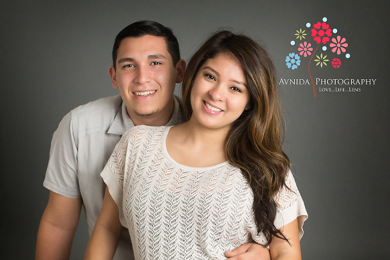 the beautiful couple with their maternity photographer bridgewater new jersey  by www.avnidaphotography.com