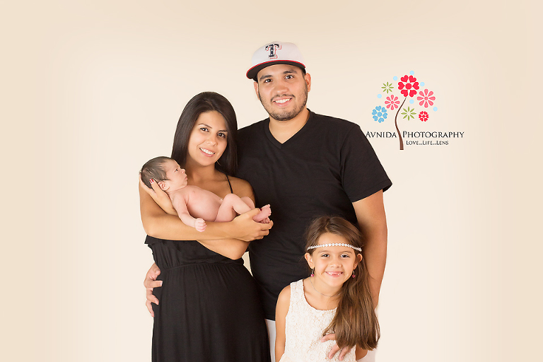 dallas newborn photographer, with family