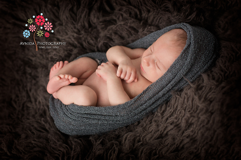 In a coccon - by somerville newborn photographer new jersey