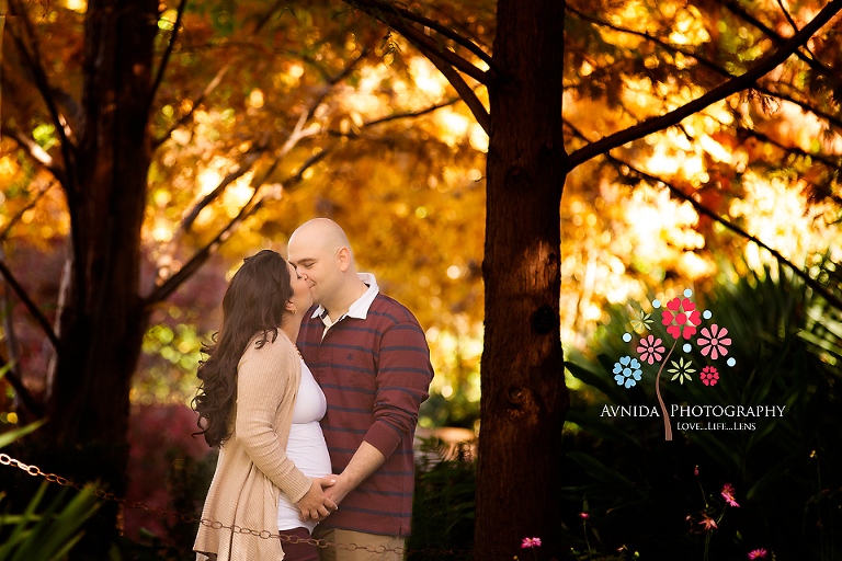outdoor maternity photography fadia kissing