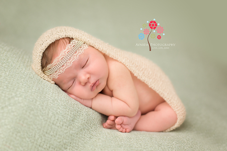 newborn photography morristown nj angel sleeps by www.avnidaphotography.com