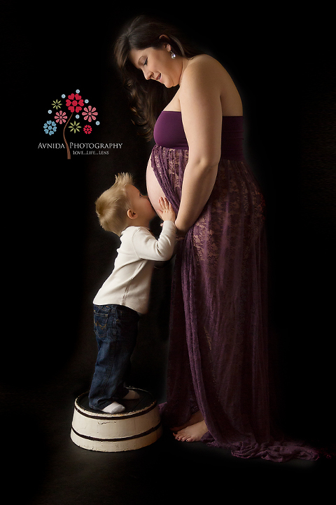 Maternity Photography Flemington NJ - Kissing Mom's Belly