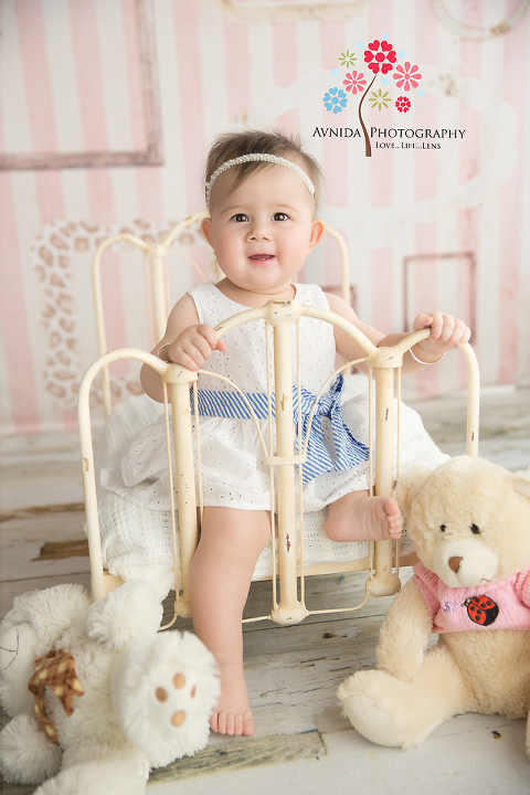 Basking Ridge Baby Photography - Madison brought friends along