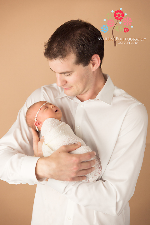 Bridgewater NJ Newborn Photographer: Baby Samantha, in daddy's arms