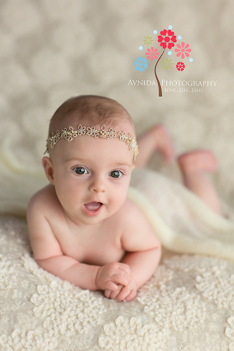 3 month baby pictures Chester NJ how's this for a pose