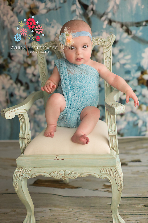 3 month baby pictures Chester NJ sitting like a princess