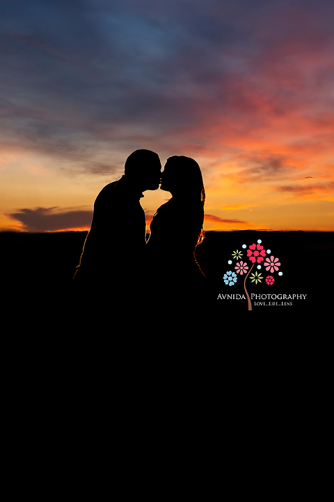 The perfect kiss - Maternity Photography Far Hills NJ