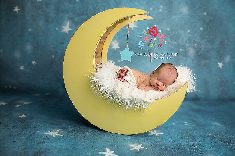 Hoboken-NJ-Newborn-Photography-Avnida-Moon