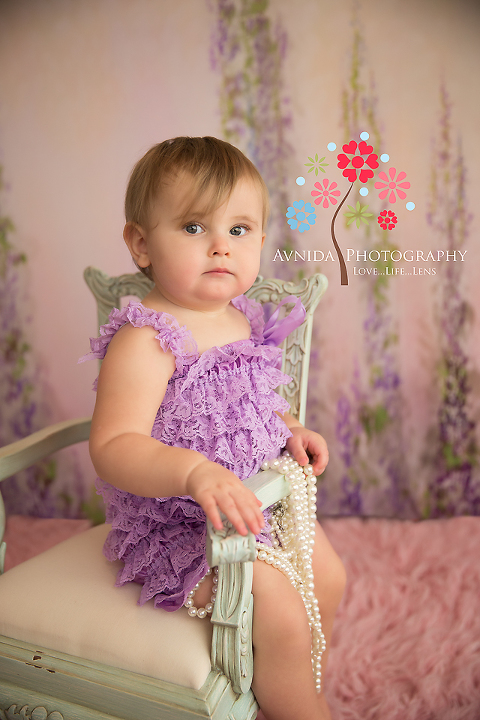 Sitting on her throne- Metuchen NJ cake smash photographer