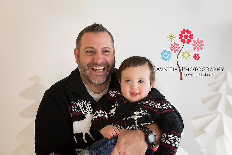 Basking Ridge NJ family photographer- daddy's strong helper