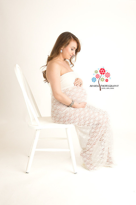Maternity Photographer Summit NJ - isn't this mom-to-be just beautiful