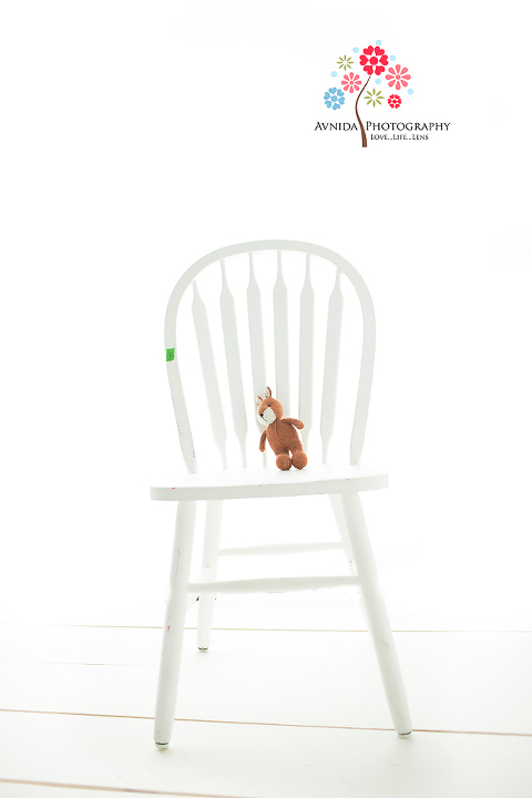 Final edited image with a regular softbox to explain high-key lighting. Tutorial by Avnida Photography.