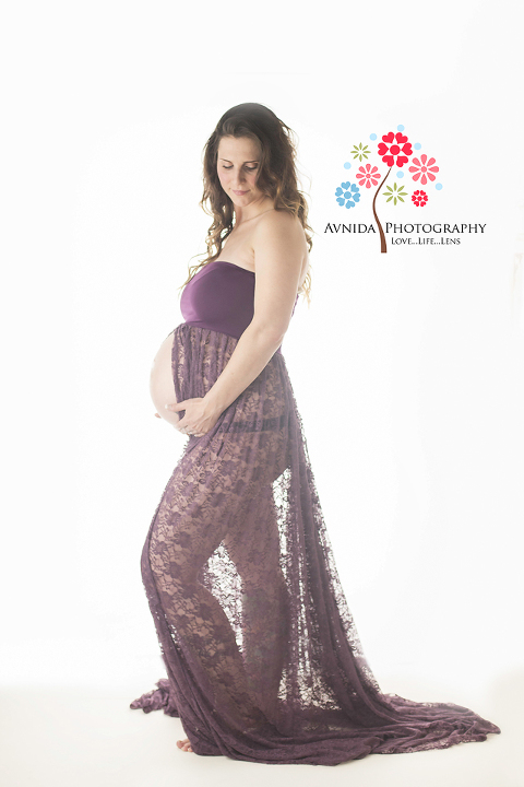 Final Edited Maternity Photograph for High-Key Lighting by Avnida Photography, finest studio for Newborn Photography NJ