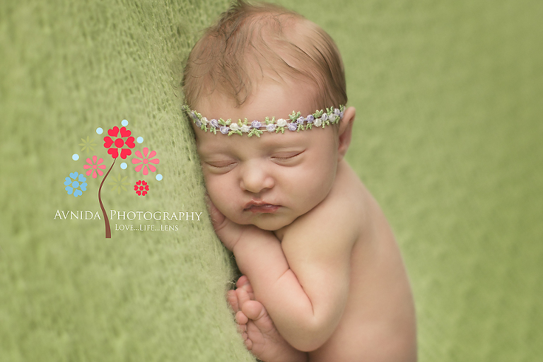 newborn photography Essex Fells NJ - So cute - is that why everyone wants to go green