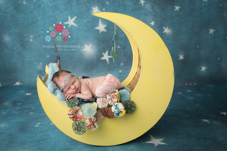 Newborn Photos Basking Ridge NJ - the nights are clear and you can see all the stars - this one almost makes me want to sing a lullaby