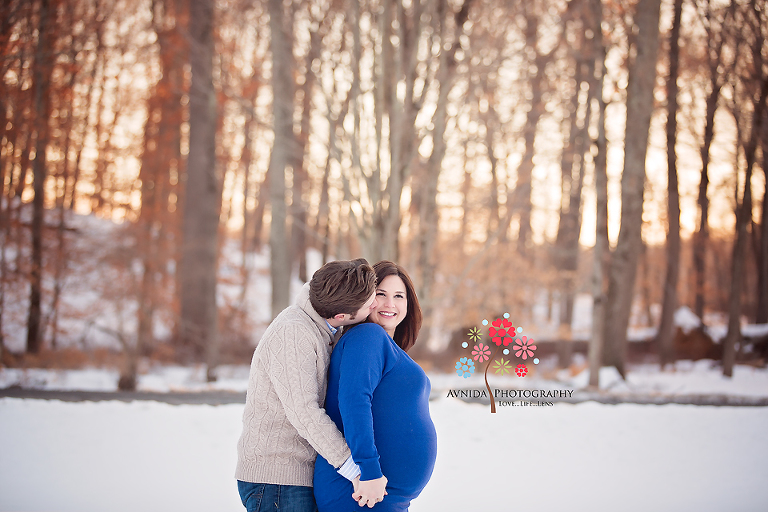 Maternity Photography Edgewater New Jersey - mom and dad being love birds