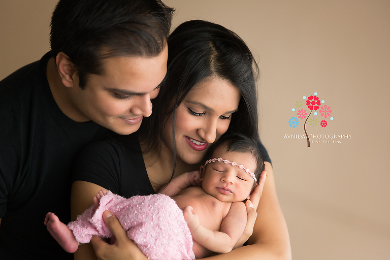 Newborn Photography Central NJ: Dad adores Maya