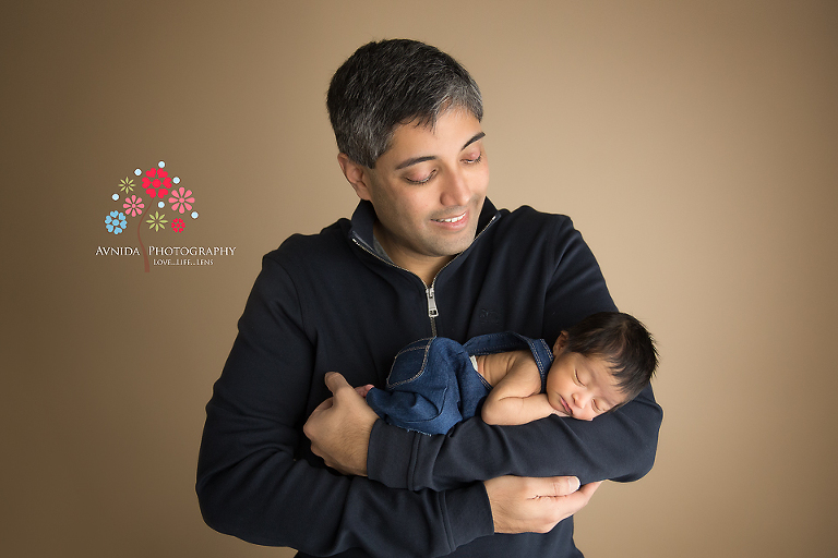 NJ Newborn Photography: The affection of a dad towards his newborn son