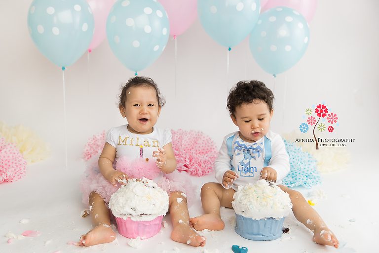What better than cake smash for twins? Nothing!
