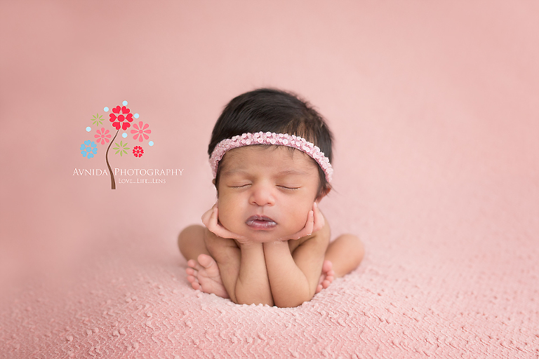 Newborn Picture Ideas: Complete Photo Session with Just One Prop Set