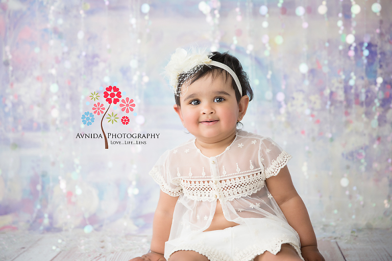Studio setup and portrait tips for a kids photoshoot. Click to learn more.