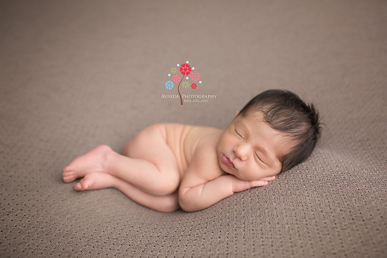 Northern NJ newborn photographer - Baby martin takes a cute name