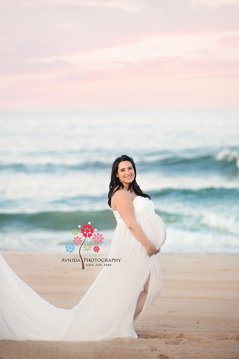 Beach Portraits for Maternity Photography by Avnida Photography