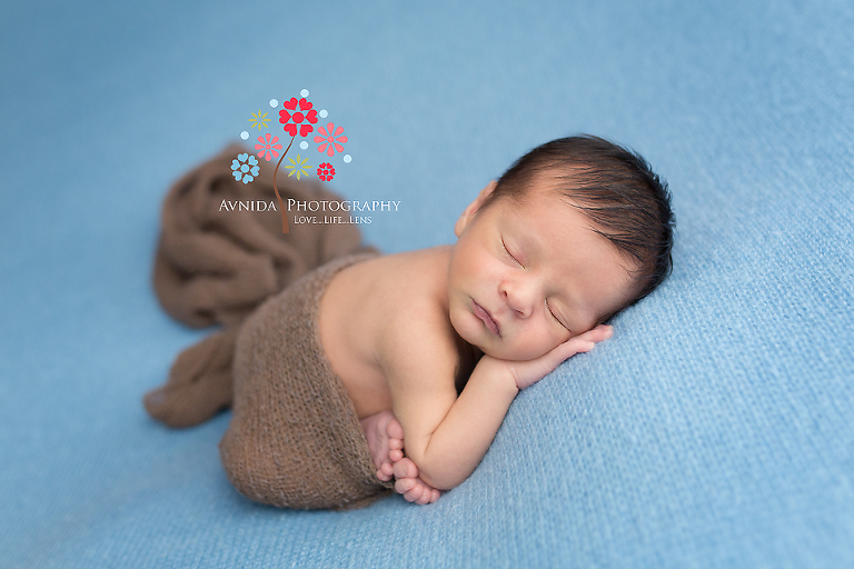 Newborn Boy Photo Ideas by Avnida Photography