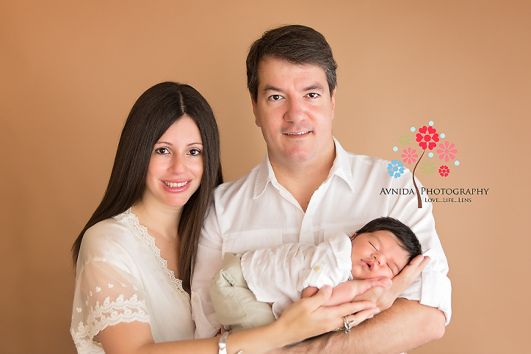 Verona NJ newborn photographer -A beautiful mom and a handsome dad - now it all makes sense