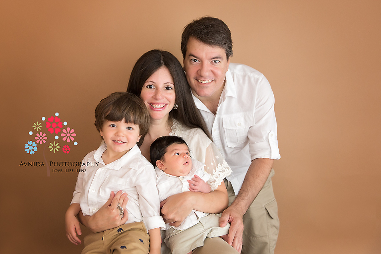 Verona NJ newborn photographer - The perfect family pose with smiles all around