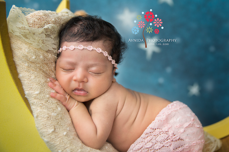 Edgewater NJ newborn and maternity photographer - A little closeup once we get to the moon- and we love those cheeks