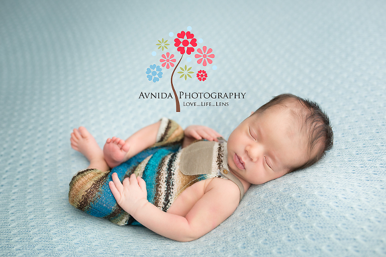 Baby Photographer New Jersey - relaxing on the blanket