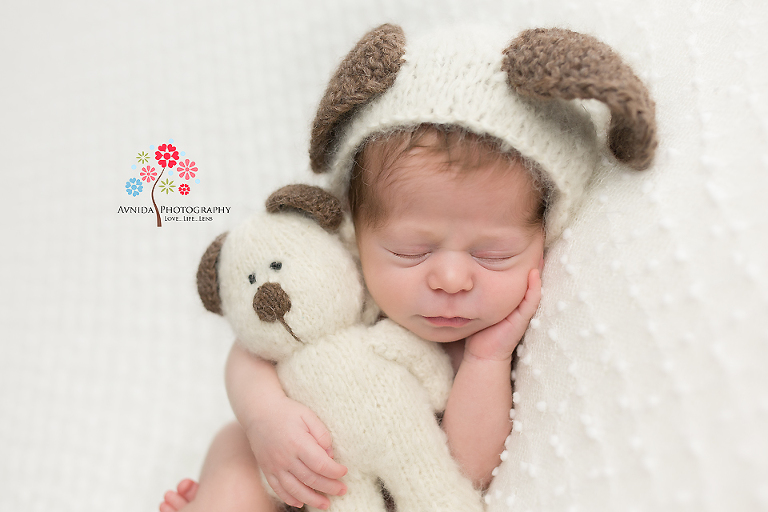 Jersey City NJ Newborn Photographer - One cute teddy bear with another. Perfect example of cuteness overload.