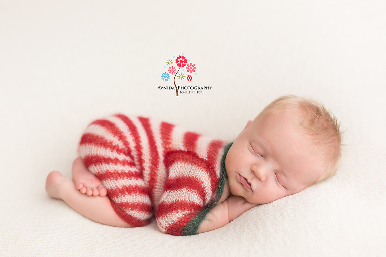 Newborn Photographer Lyons NJ - With or without the cap, this little newborn looks cute both ways