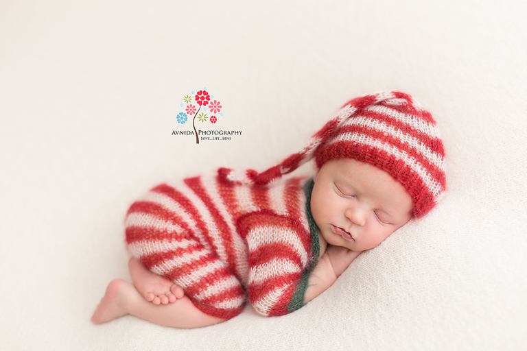 Newborn Photographer Lyons NJ - Now for some real relaxation, in a cute Christmas outfit