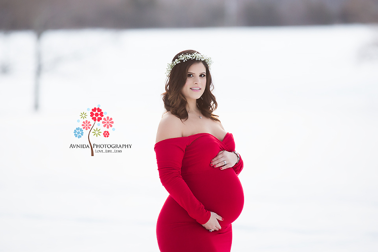 Maternity Photography Somerset County NJ - The serenity of white combined with the excitement of red. The perfect combination.