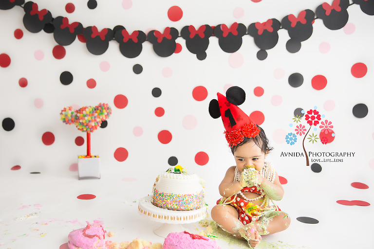 Cake Smash Photography Lawrenceville NJ - Cute, shy and full of mischief - the perfect combination of naughty, nice, sugar and spice - wait isn't that the line from Powerpuff girls
