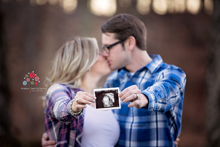 Maternity Photography Bergen County NJ - Love is in the air everywhere I look around - Love is in the air