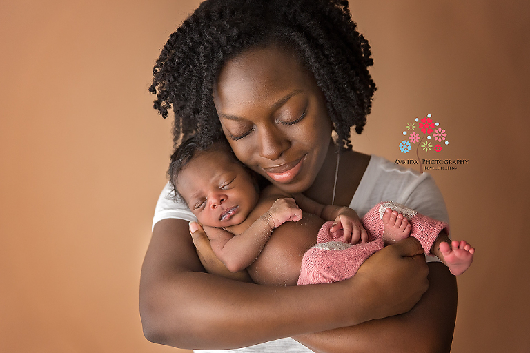 Newborn Photographer Vernon NJ - The cynosure of her mom's eyes, Elena just knows how to pose - just look at those cute little feet