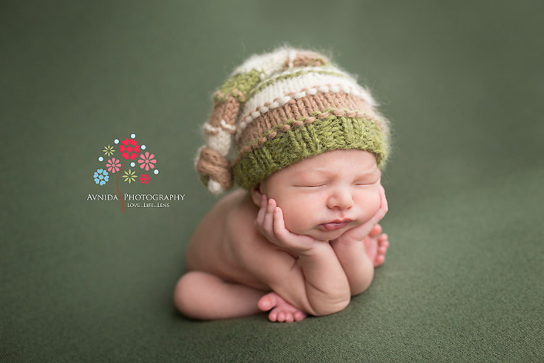 Newborn Photography Englewood Cliffs NJ - As if one perfectly executed froggie pose wasn't enough, Lucas gives us another one