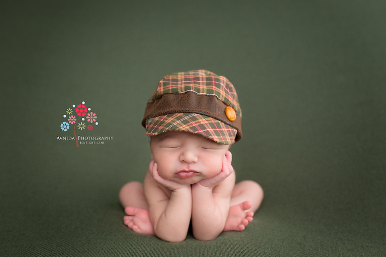 Newborn Photography Englewood Cliffs NJ - Now this is what we call a perfect froggie pose - look at that posture, the hands placed perfectly, feet placed at the right angle