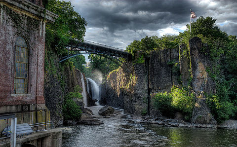 Newborn Photography Paterson NJ - A view of the Great Falls in Paterson NJ
