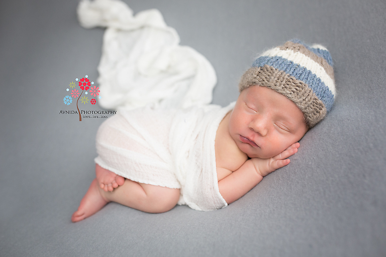 Newborn Photographer Teaneck NJ - Pastel colors are my favorite especially white