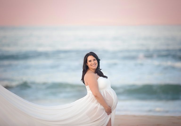 NJ Beach Maternity Photo Sessions by Avnida Photography, NJ's best maternity photographer
