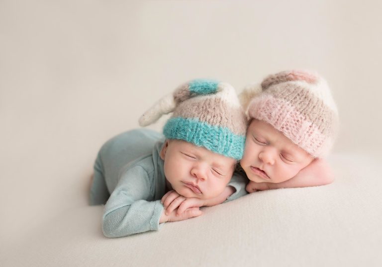 Top 10 twin newborn photos in my portfolio. By Avnida Photography, NJ's finest baby photographer.