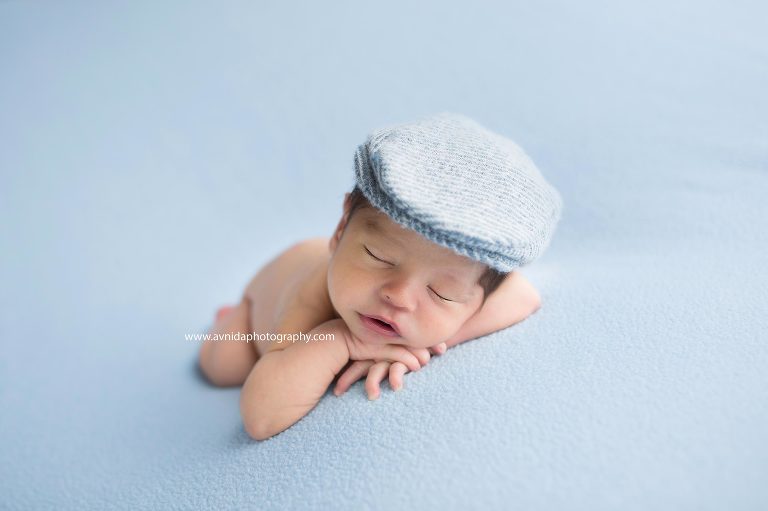 Newborn Photographer Northern NJ - Another monochrome photo from the session, this time in blue