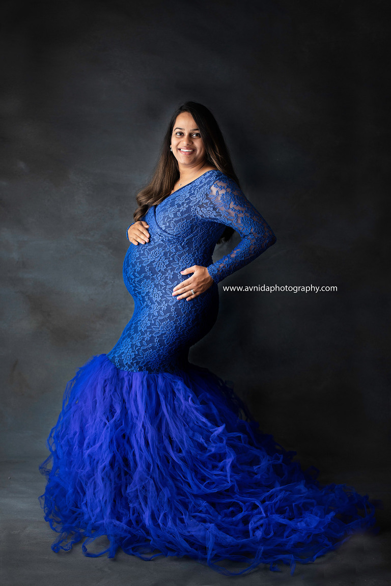 Maternity Photography Gowns - a beautiful blue lace gown by Avnida Photography